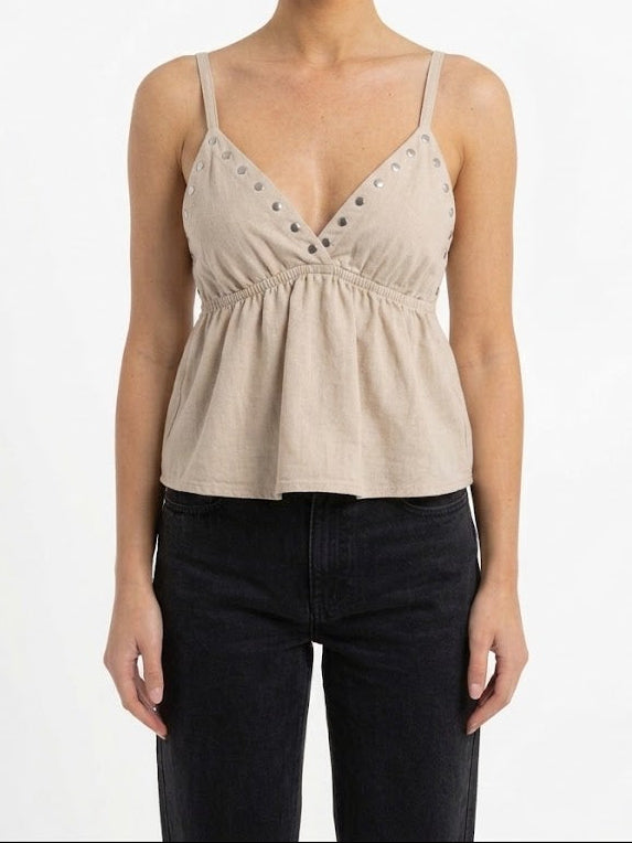 BLUSA DE TIRANTES GRADUABLES Y REMACHES