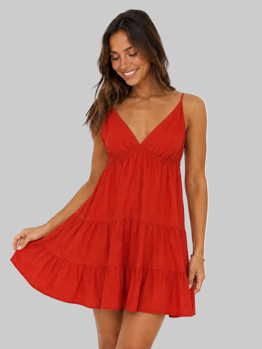 VESTIDO CORTO CON TIRANTES FINOS