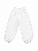 PANTALÓN CON PINZAS Y PUÑO ELÁSTICO
