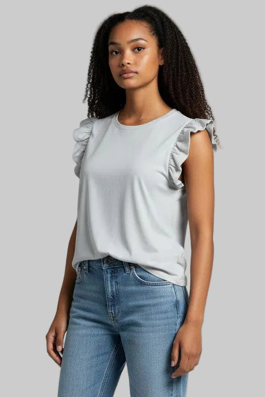 BLUSA BÁSICA CON DETALLE EN MANGA