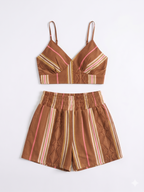 CONJUNTO ESTAMPADO CROP TOP Y SHORT CON BOLSILLOS
