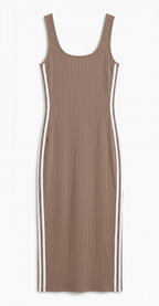VESTIDO AJUSTADO CON DETALLE DEPORTIVO
