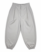 PANTALÓN CON PUÑO ELÁSTICO