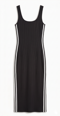 VESTIDO AJUSTADO CON DETALLE DEPORTIVO
