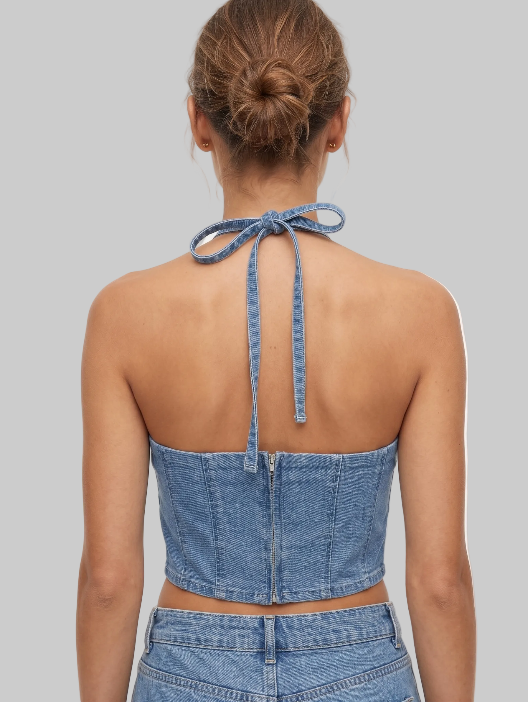 TOP DENIM CON FLOR 3D