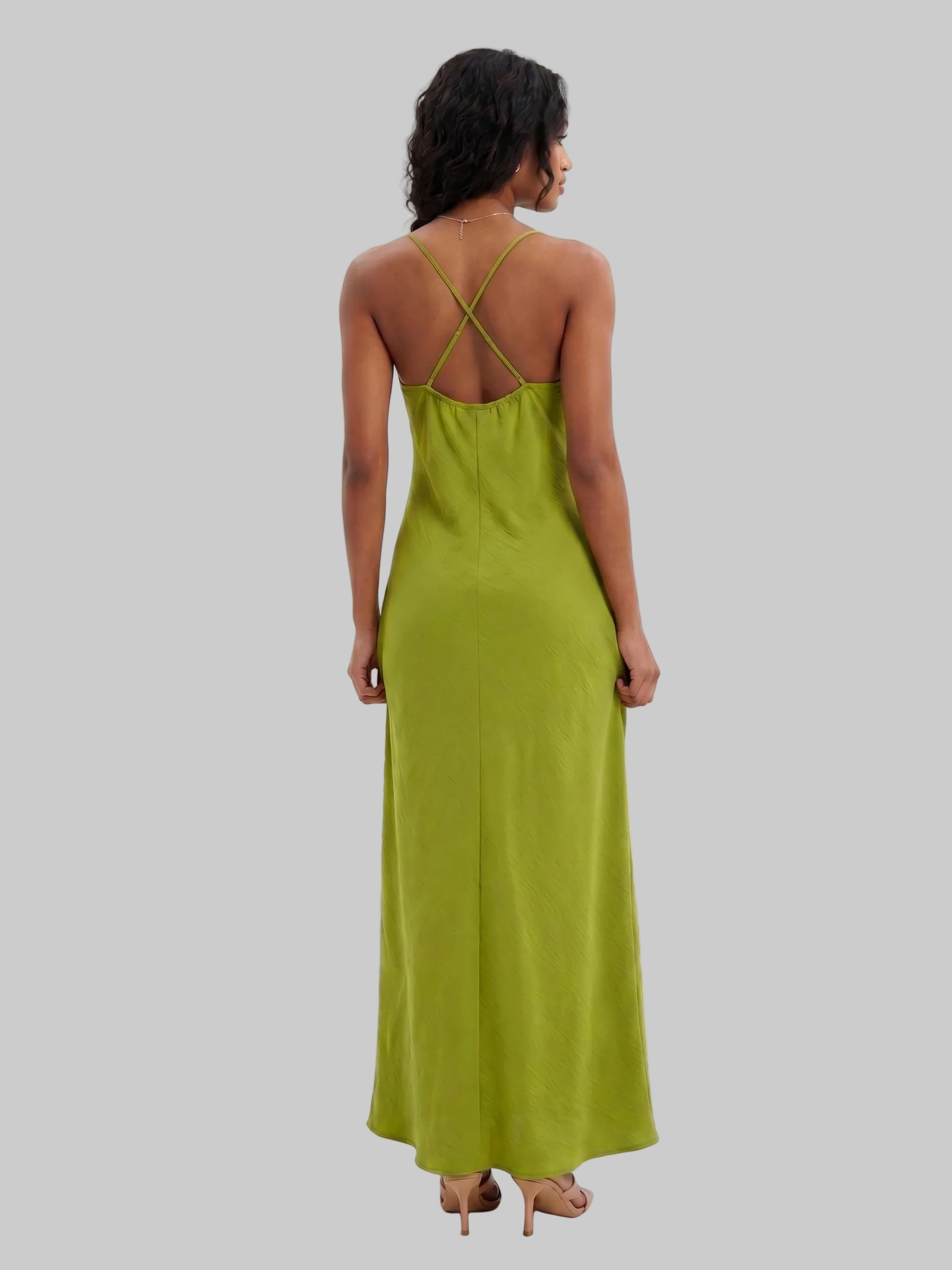 VESTIDO LARGO CON TIRANTES FINOS