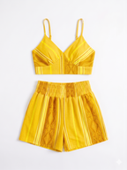 CONJUNTO ESTAMPADO CROP TOP Y SHORT CON BOLSILLOS