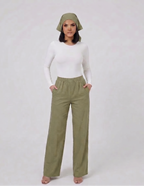 PANTALÓN CON PIEZA ASIMÉTRICA MULTIFUNCIONAL
