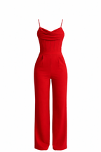 MONO ELEGANTE DE TIRANTES