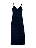 VESTIDO TEXTURIZADO CON TIRANTES Y ABERTURA