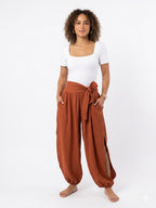 PANTALÓN BOHO CRUZADO CON LAZO Y ABERTURA