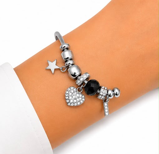 PULSERA PLATEADA CON DIJES