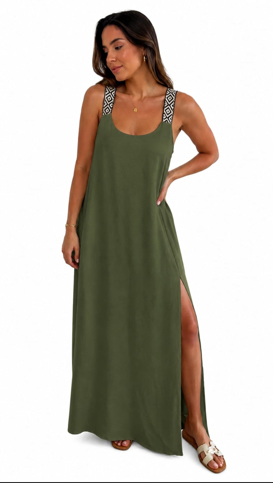 VESTIDO LARGO CON DETALLE EN TIRANTES