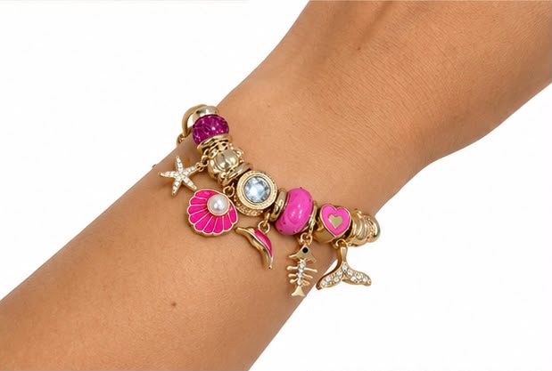 PULSERA PLATEADA CON DIJES