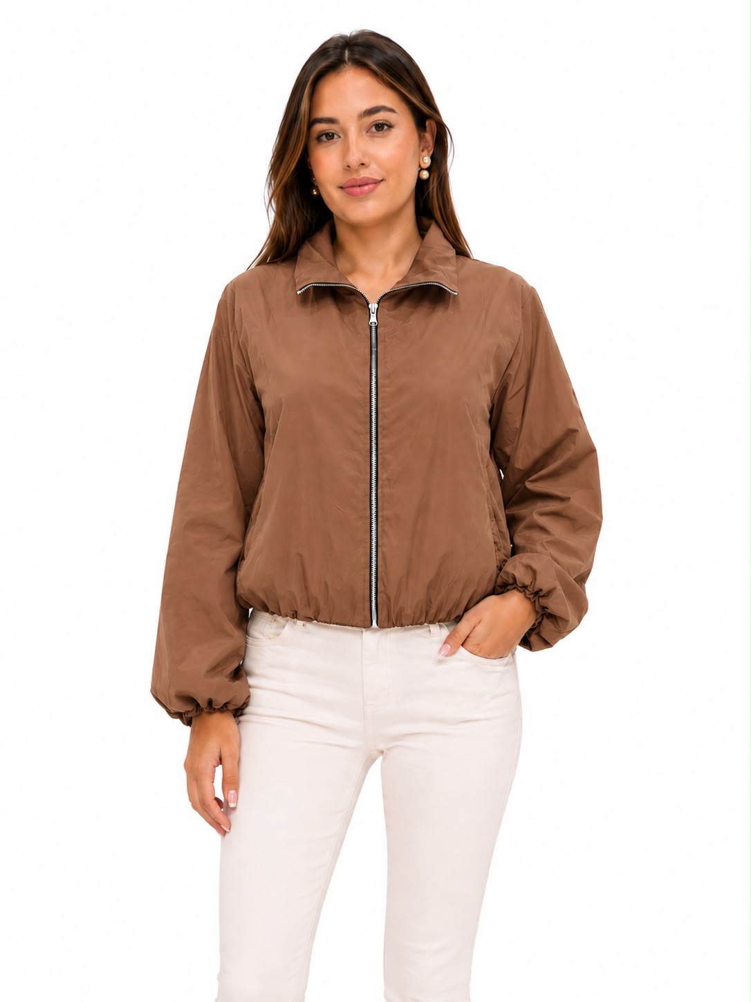 CHAQUETA CORTAVIENTOS DE CREMALLERA Y CUELLO ALTO