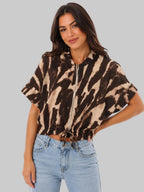 BLUSA ANIMAL PRINT CON CREMALLERA