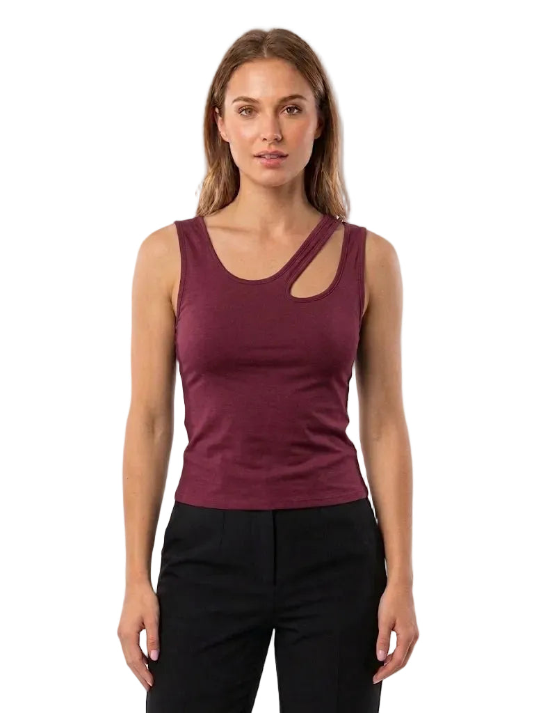BLUSA LICRADA CON DETALLE