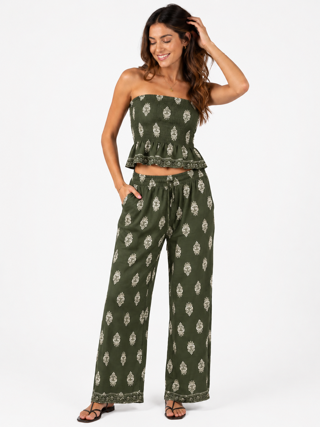 CONJUNTO CON ESTAMPADO