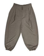 PANTALÓN CON PUÑO ELÁSTICO